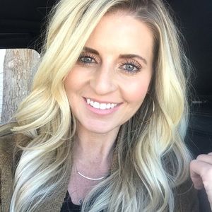 Meet your Posher, Cassie